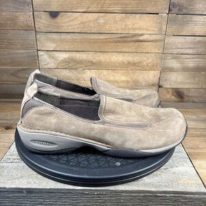 Merrell Primo Moc II Plateau Shoes Womens 9 Slip On Shoes Beige Low Top Sneakers